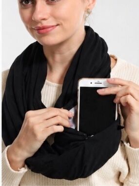 Beyond Yoga Black Infinity Scarf With Hidden Zip Pocket